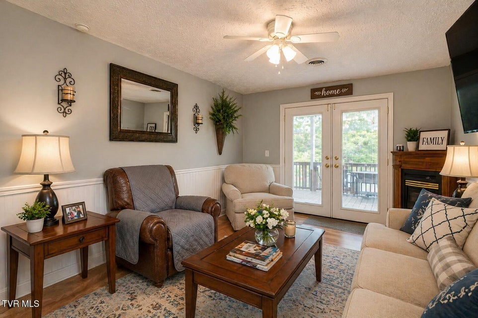 Photo #15: 404 Charleston Street