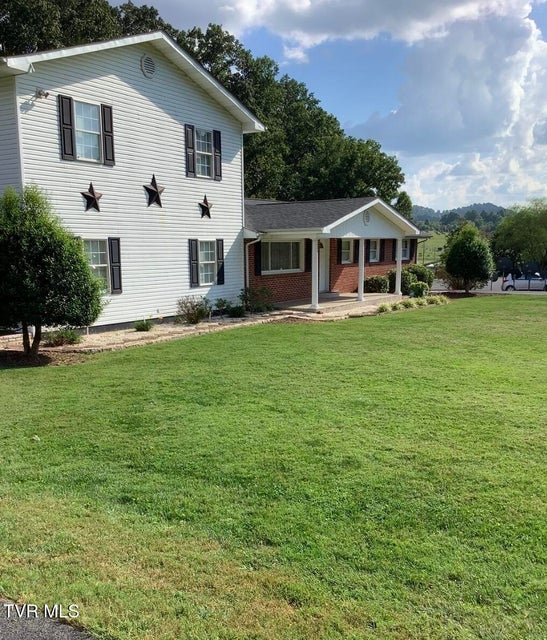 Photo #45: 404 Charleston Street