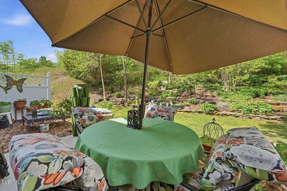 Photo #28: 304 Arbor Terrace