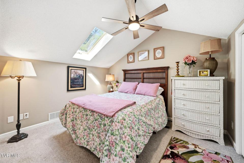 Photo #24: 304 Arbor Terrace