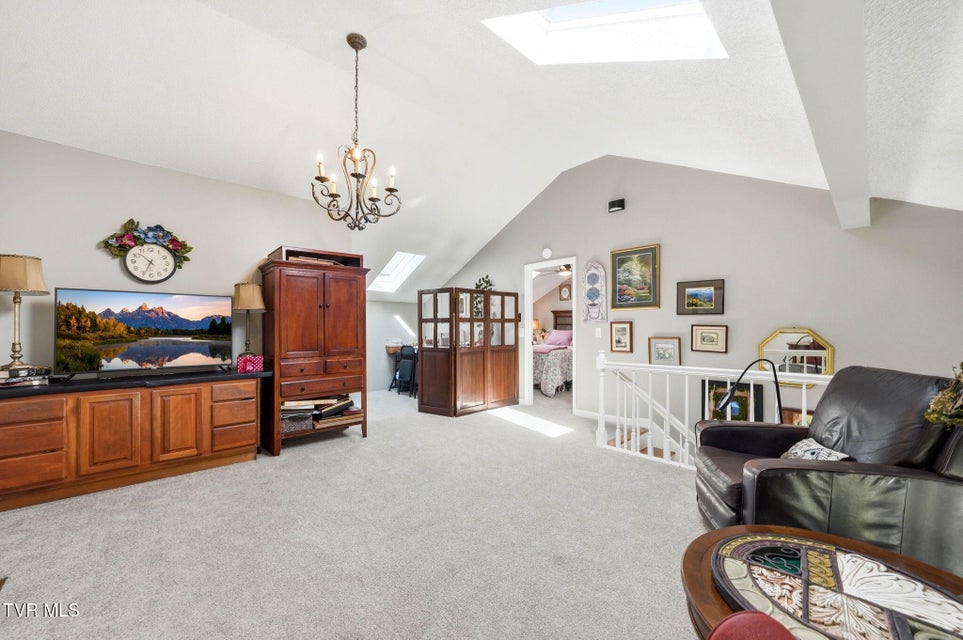 Photo #4: 304 Arbor Terrace