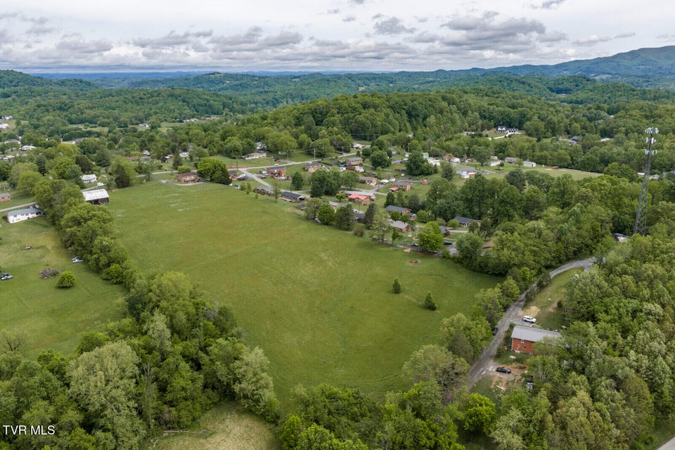 Photo #3: 0 Sunny View Court