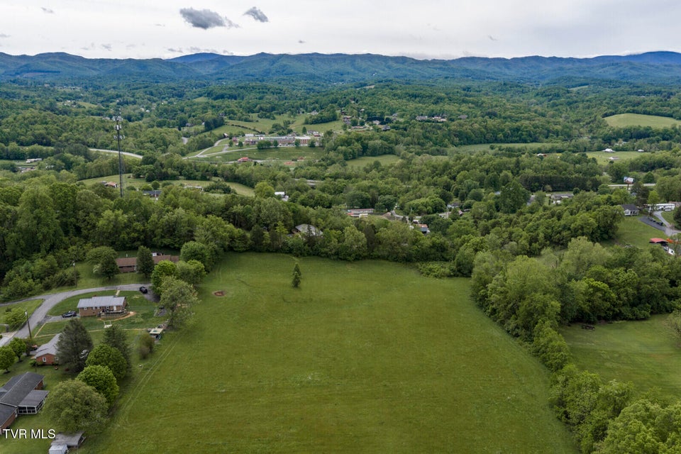 Photo #13: 0 Sunny View Court