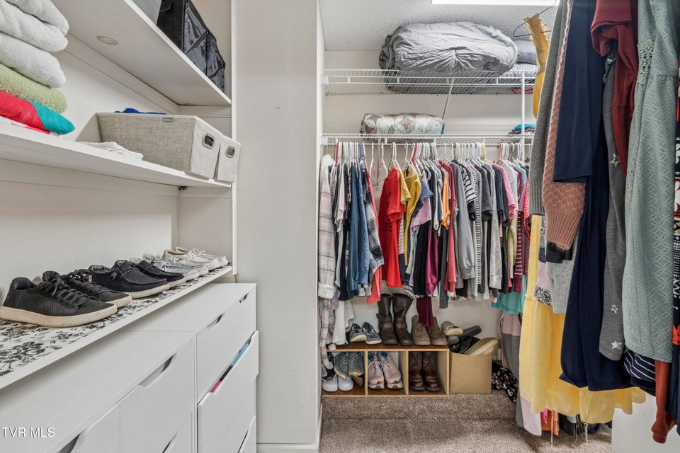 Photo #29: 802 Chestnut Avenue