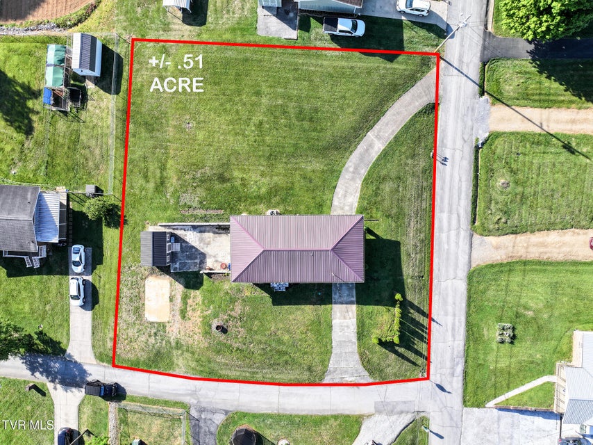 Photo #29: 12 Lorraine Street