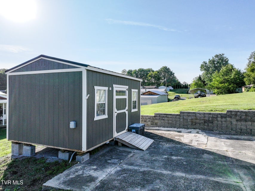 Photo #30: 12 Lorraine Street