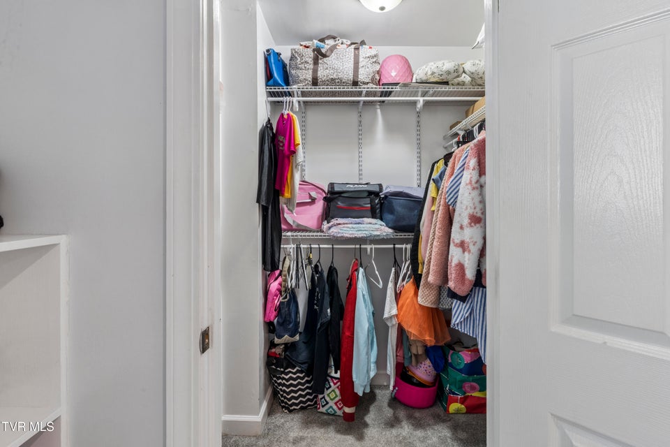 Photo #36: 802 Chestnut Avenue