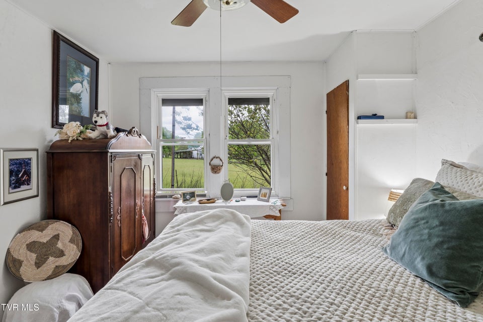 Photo #24: 278 Old Butler 