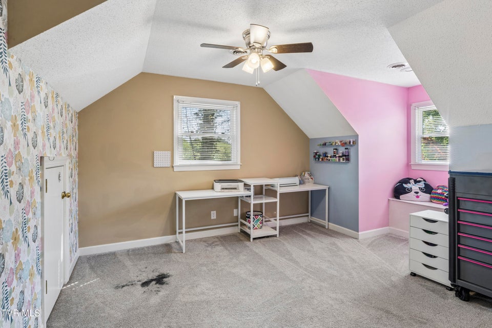 Photo #39: 802 Chestnut Avenue