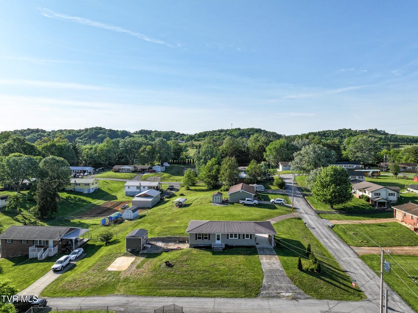 Photo #27: 12 Lorraine Street