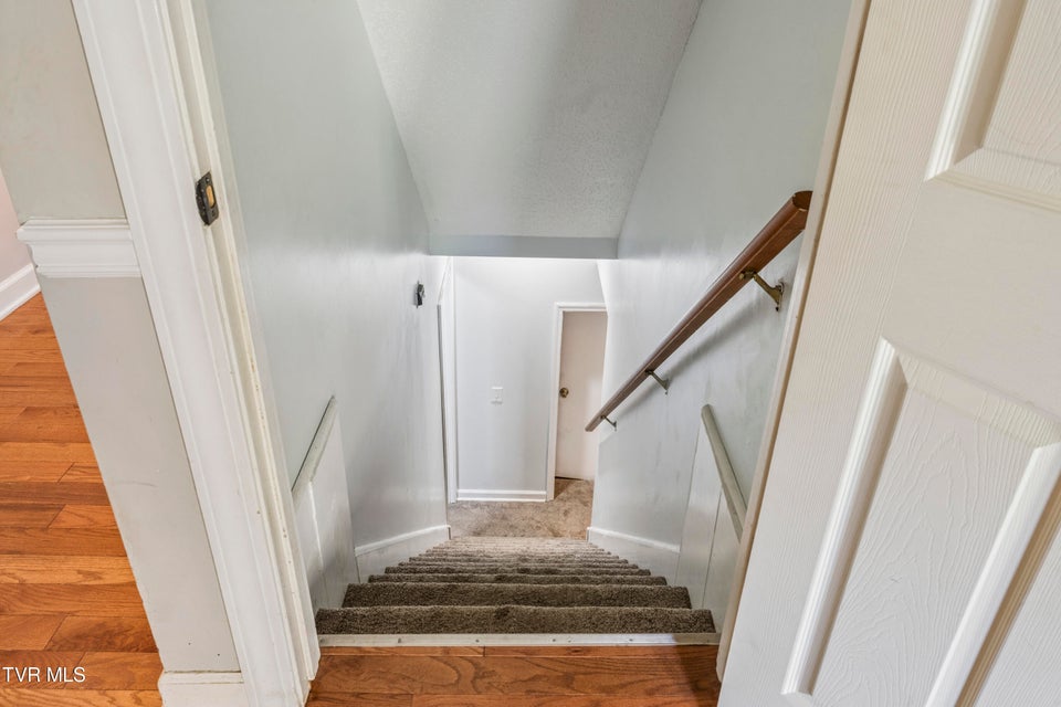 Photo #43: 802 Chestnut Avenue