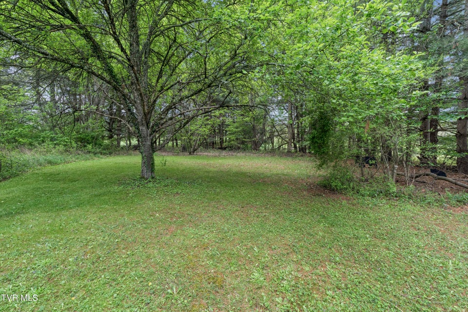 Photo #13: 278 Old Butler 