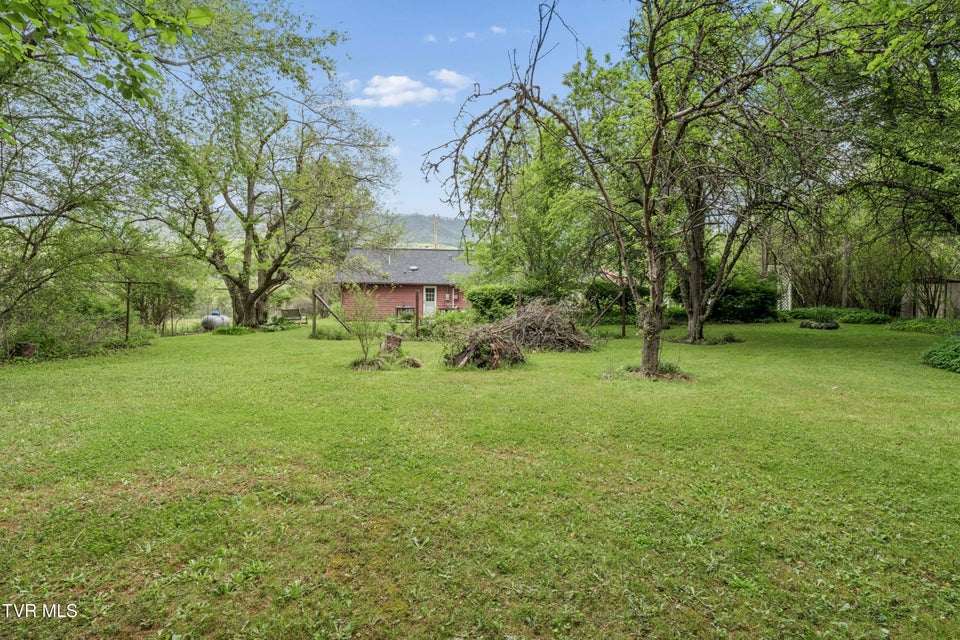 Photo #14: 278 Old Butler 