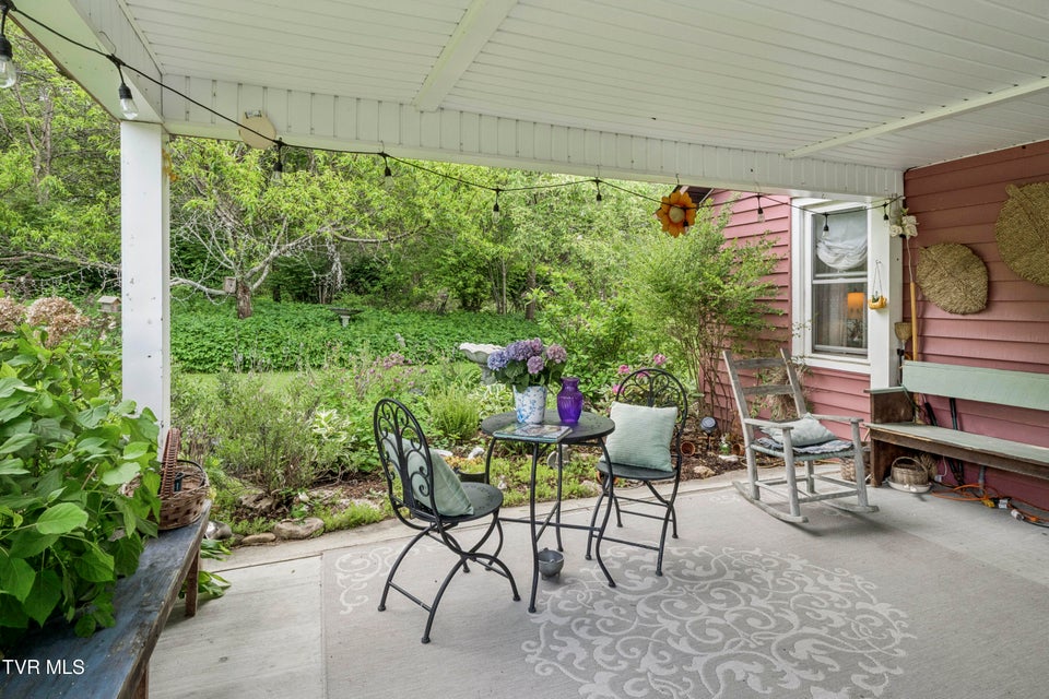 Photo #8: 278 Old Butler 