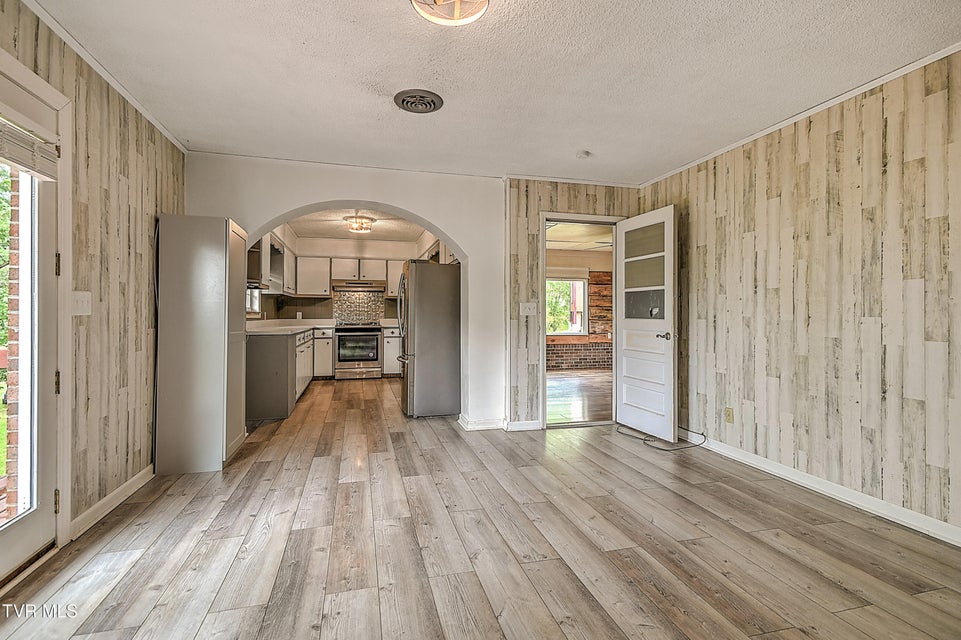 Photo #9: 101 Garden Circle