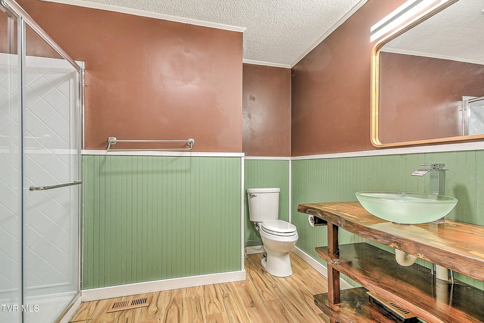 Photo #20: 101 Garden Circle