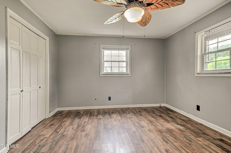 Photo #25: 101 Garden Circle