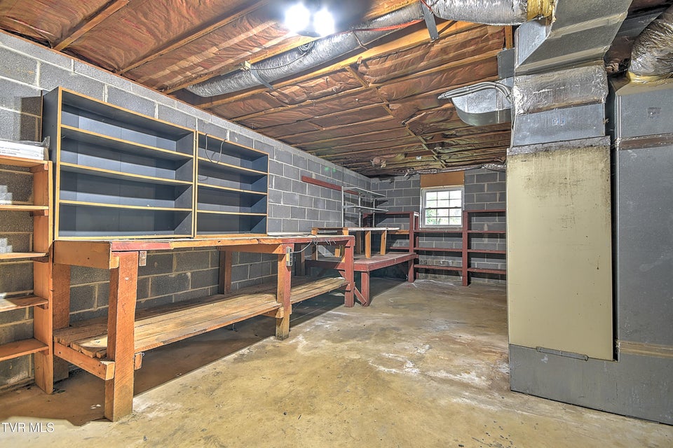 Photo #34: 101 Garden Circle