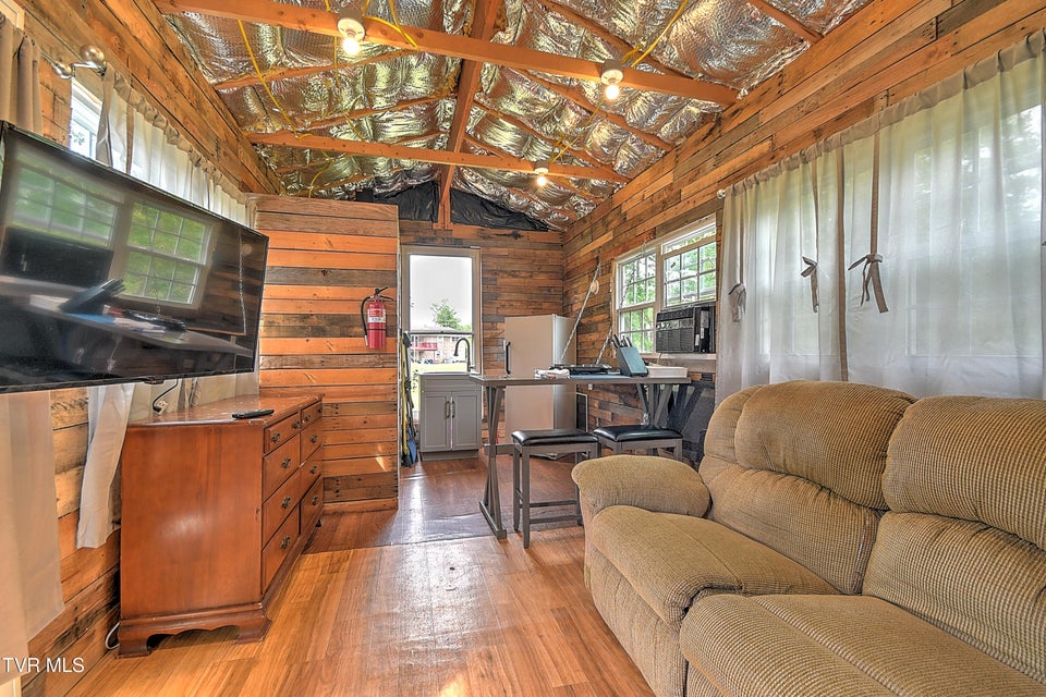 Photo #38: 101 Garden Circle