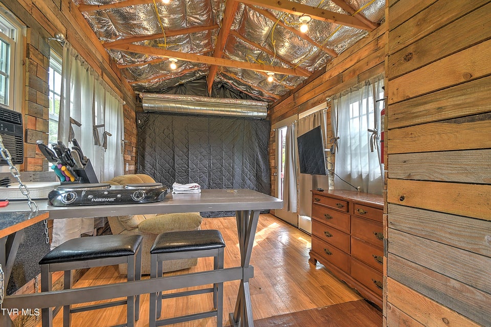 Photo #43: 101 Garden Circle