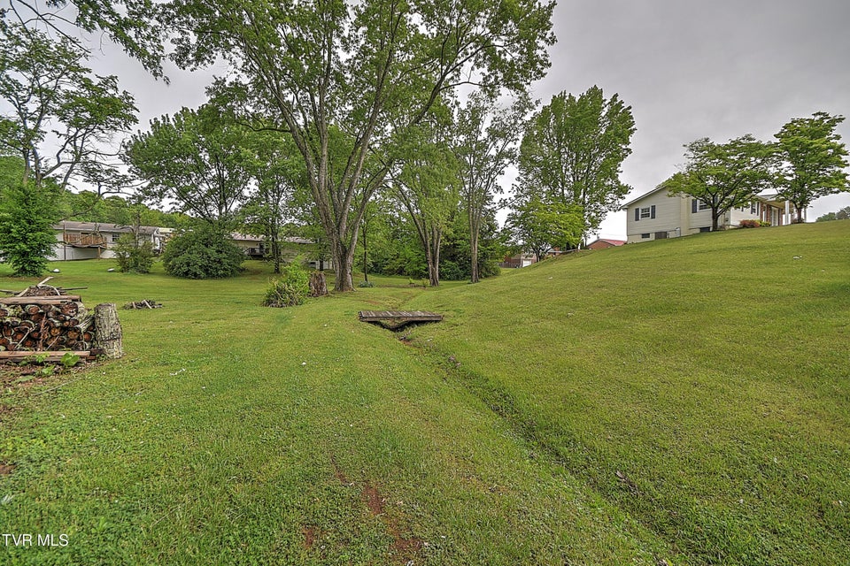 Photo #50: 101 Garden Circle