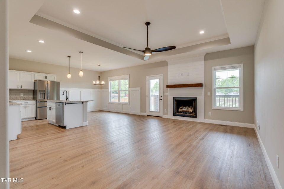 Photo #6: 225 Old Stage Road