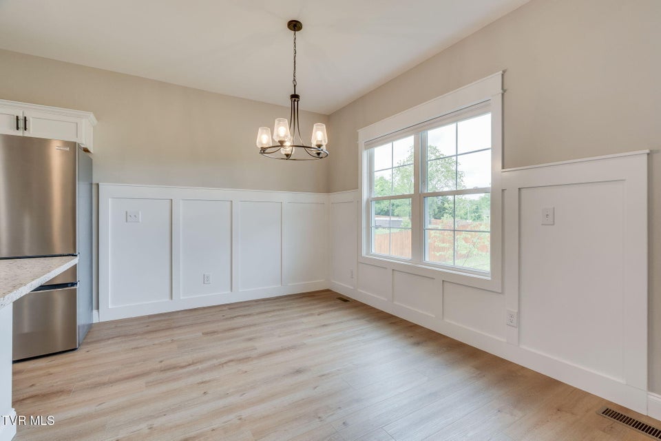 Photo #13: 225 Old Stage Road