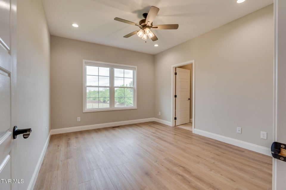 Photo #14: 225 Old Stage Road