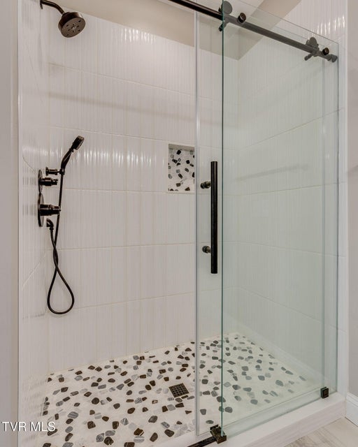 Photo #17: 225 Old Stage Road