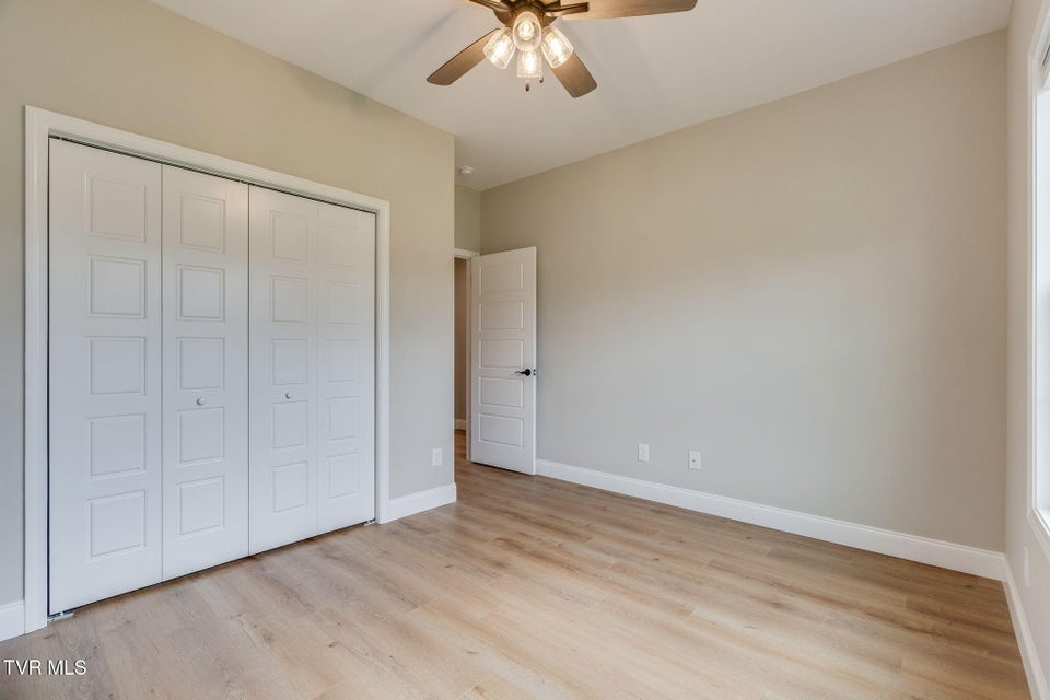 Photo #19: 225 Old Stage Road