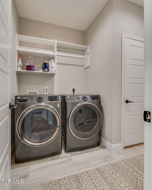 Photo #23: 225 Old Stage Road