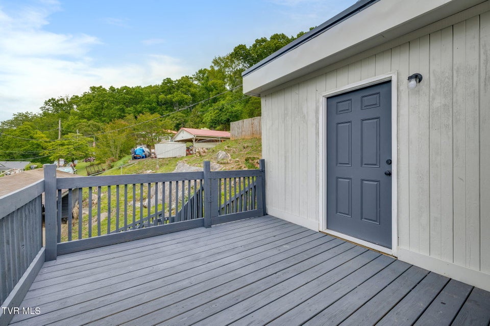 Photo #23: 3304 Thornton Drive