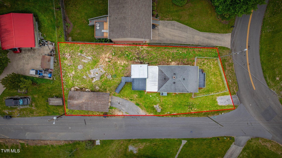 Photo #25: 3304 Thornton Drive