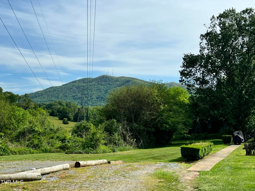 Photo #7: 900 Milligan Highway