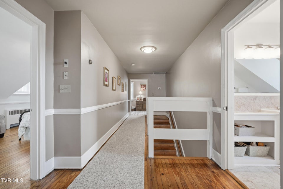 Photo #31: 205 Highland Avenue