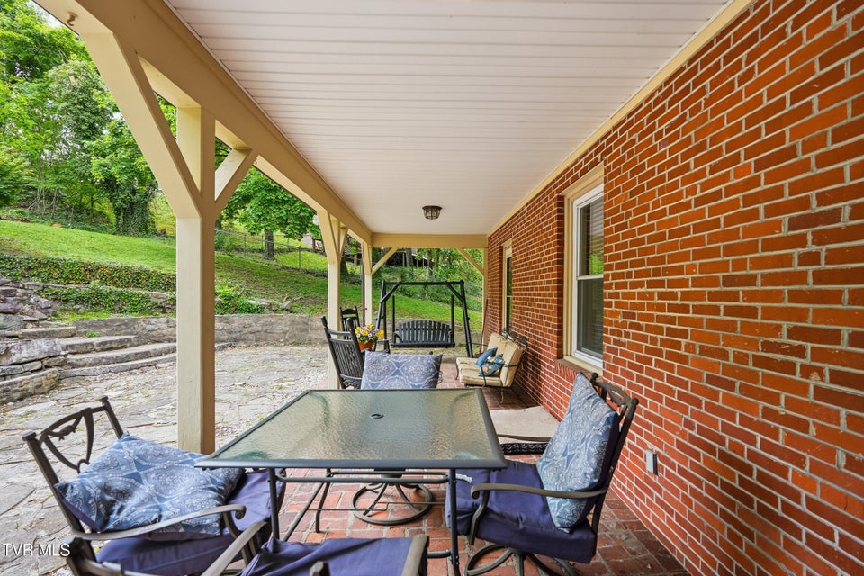 Photo #9: 205 Highland Avenue