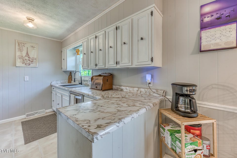 Photo #11: 560 Big Ridge Road