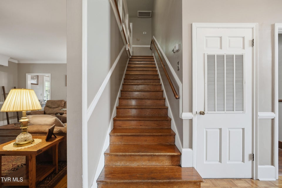 Photo #30: 205 Highland Avenue