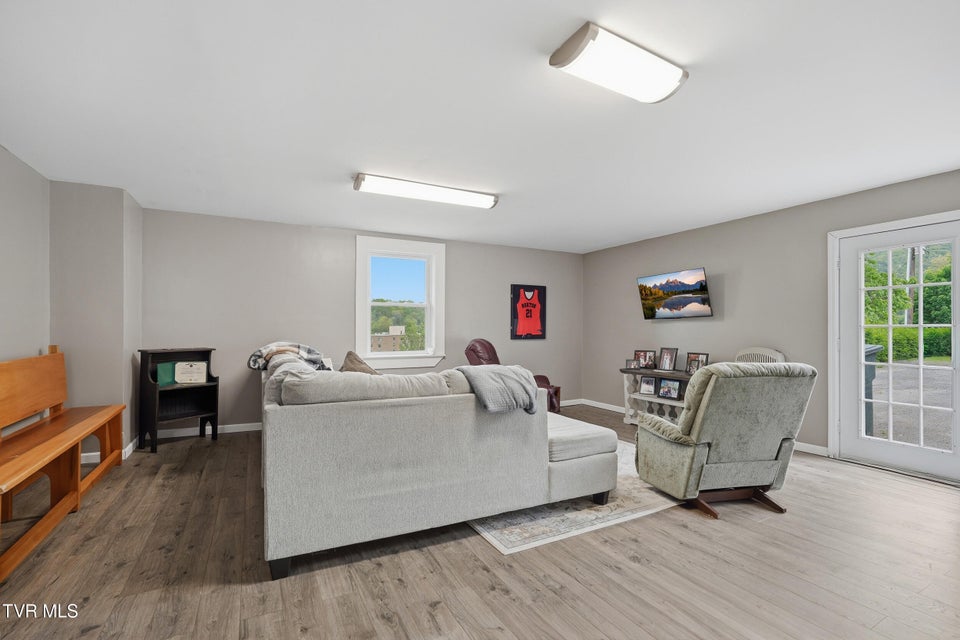 Photo #25: 205 Highland Avenue