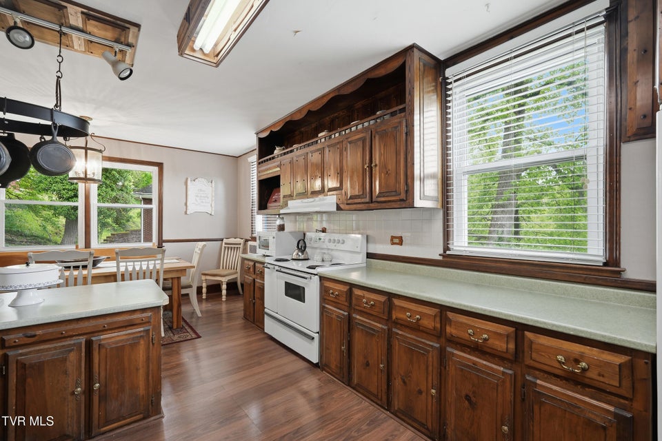 Photo #16: 205 Highland Avenue