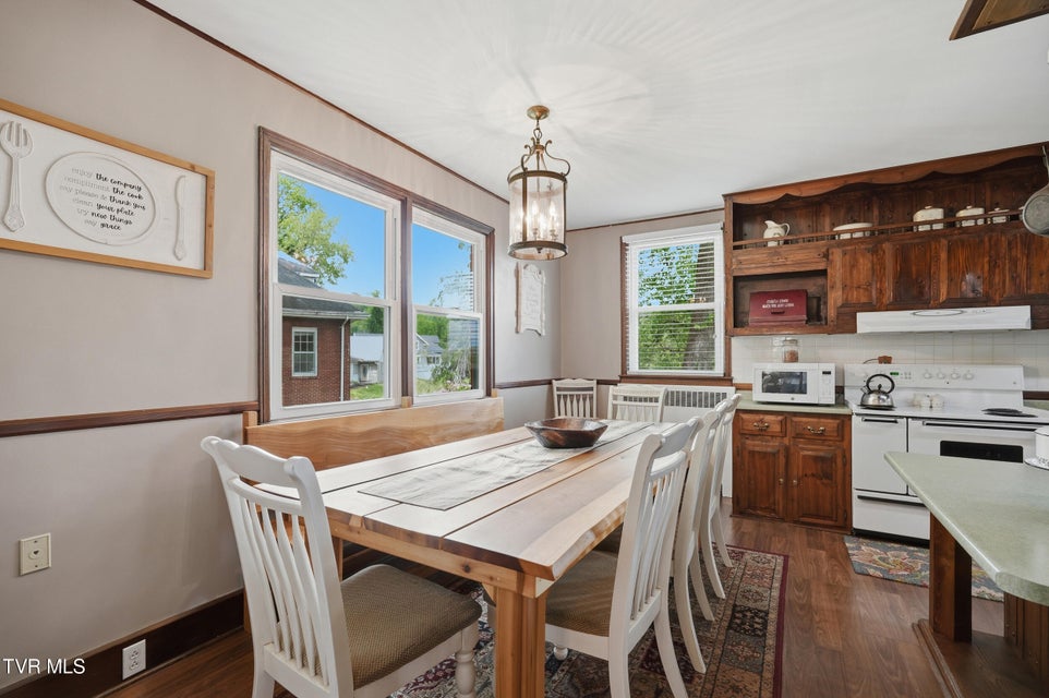 Photo #18: 205 Highland Avenue