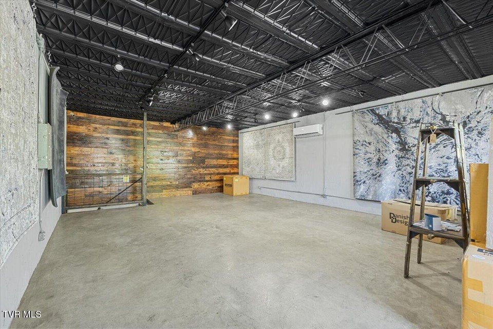 Photo #38: 5602 Kingsport Highway