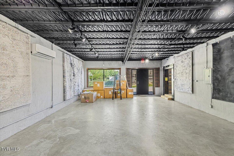 Photo #41: 5602 Kingsport Highway