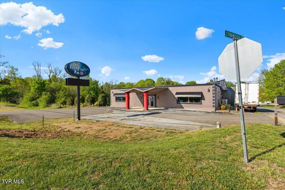 Photo #54: 5602 Kingsport Highway