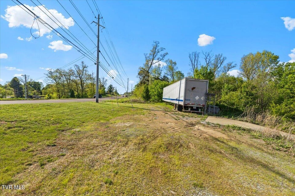 Photo #55: 5602 Kingsport Highway