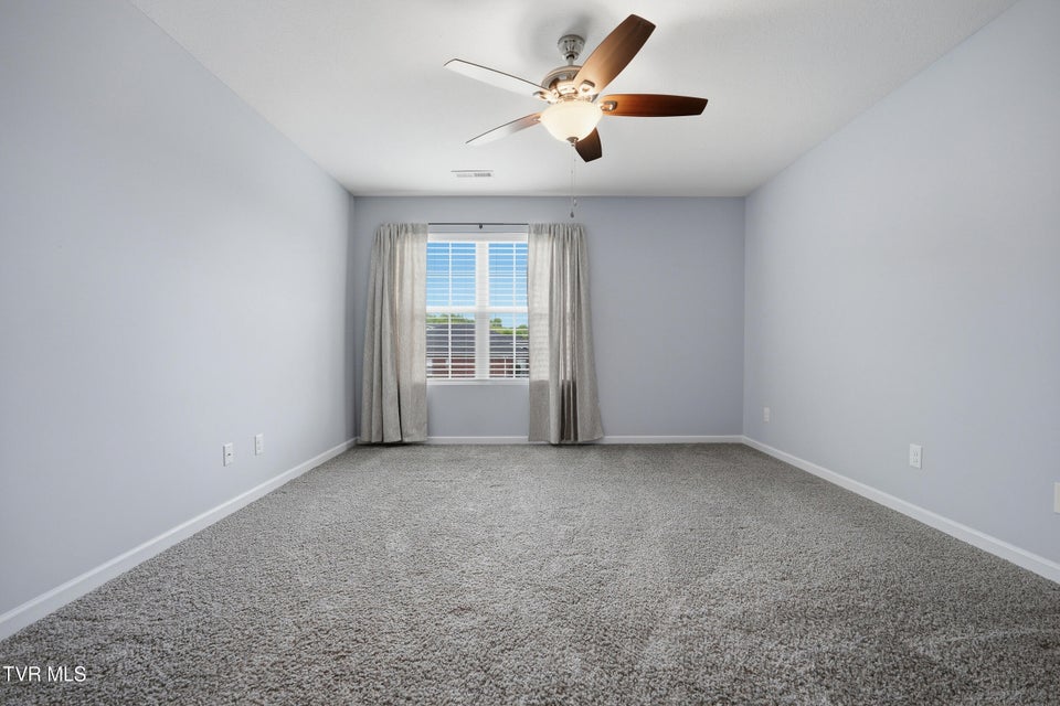 Photo #20: 916 Lona Lane