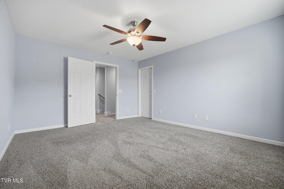 Photo #21: 916 Lona Lane