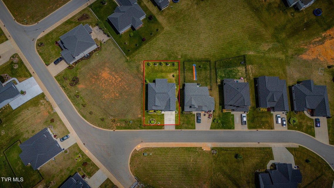Photo #42: 3305 Cottage Green Court