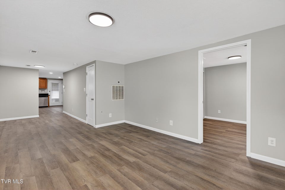 Photo #7: 2112 Myrtle Avenue