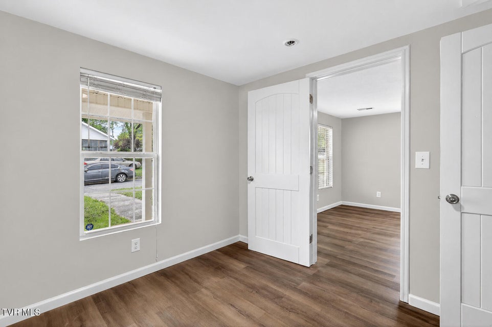 Photo #14: 2112 Myrtle Avenue